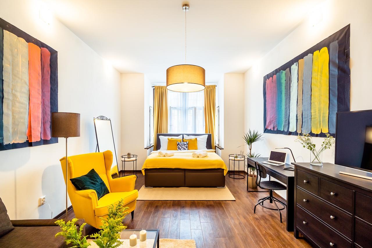 Unique Central SQUARE business apt. Hradec Králové Extérieur photo