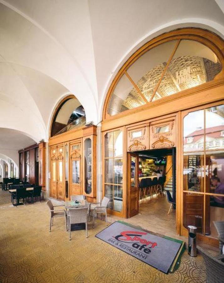 Unique Central SQUARE business apt. Hradec Králové Extérieur photo